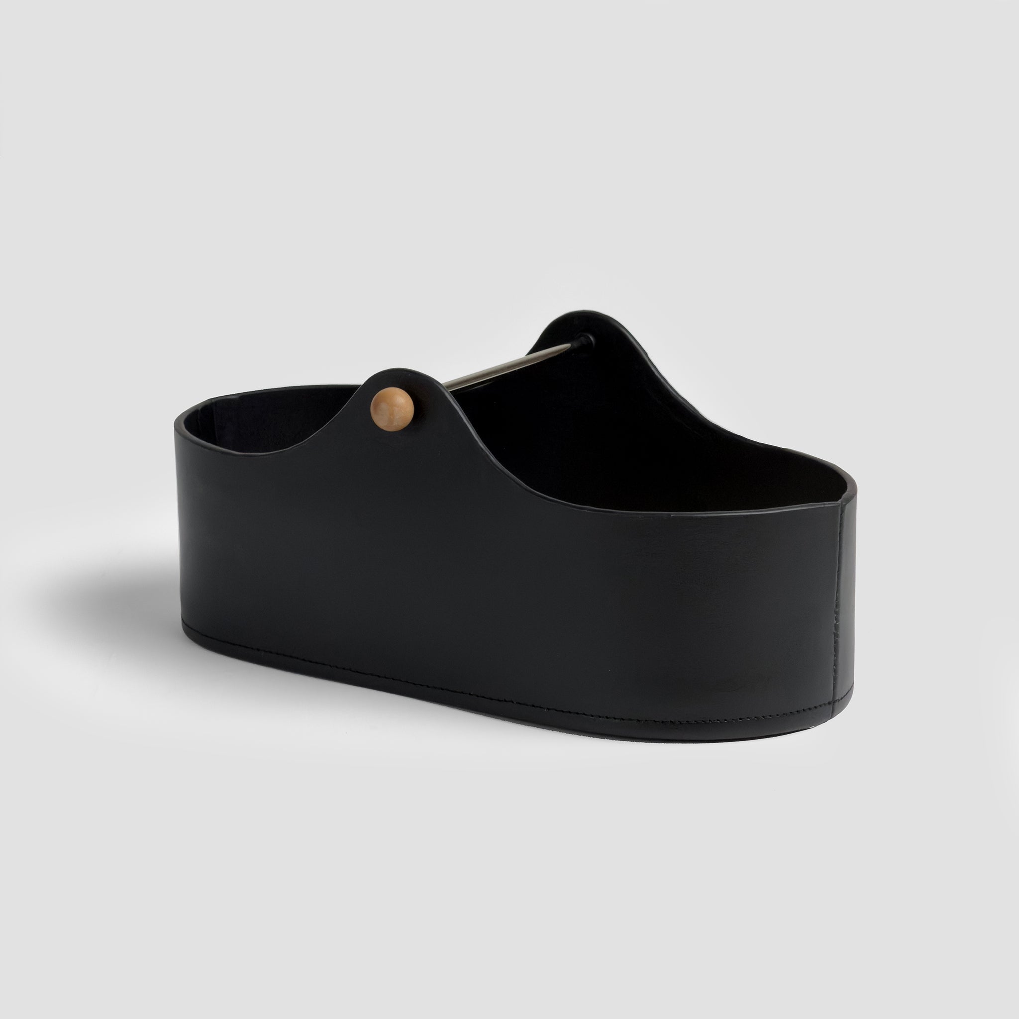 016-2 Caddy L - Black