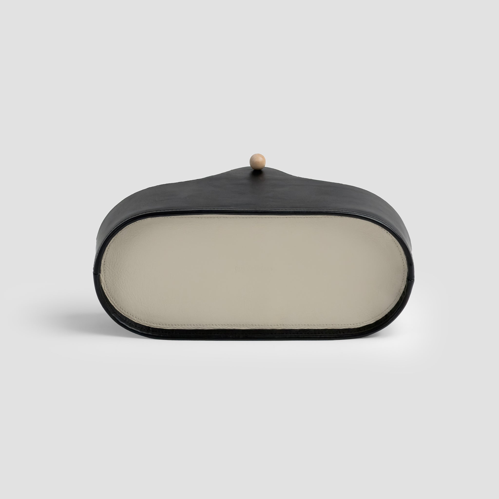 016-2 Caddy L - Black