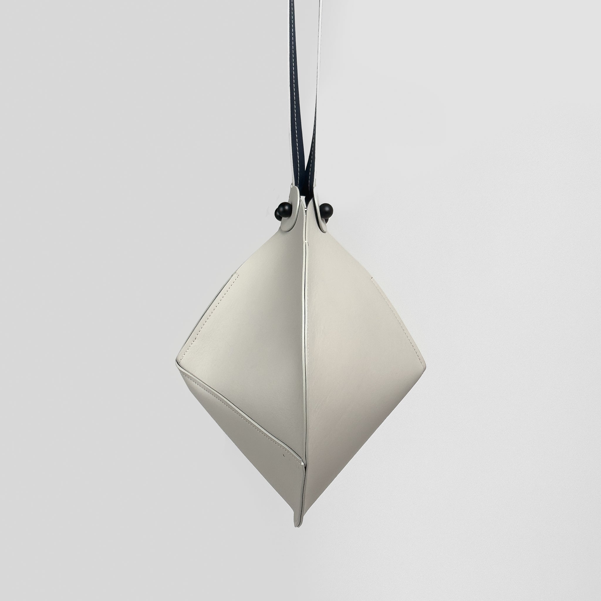 011 Totem - Moonstone