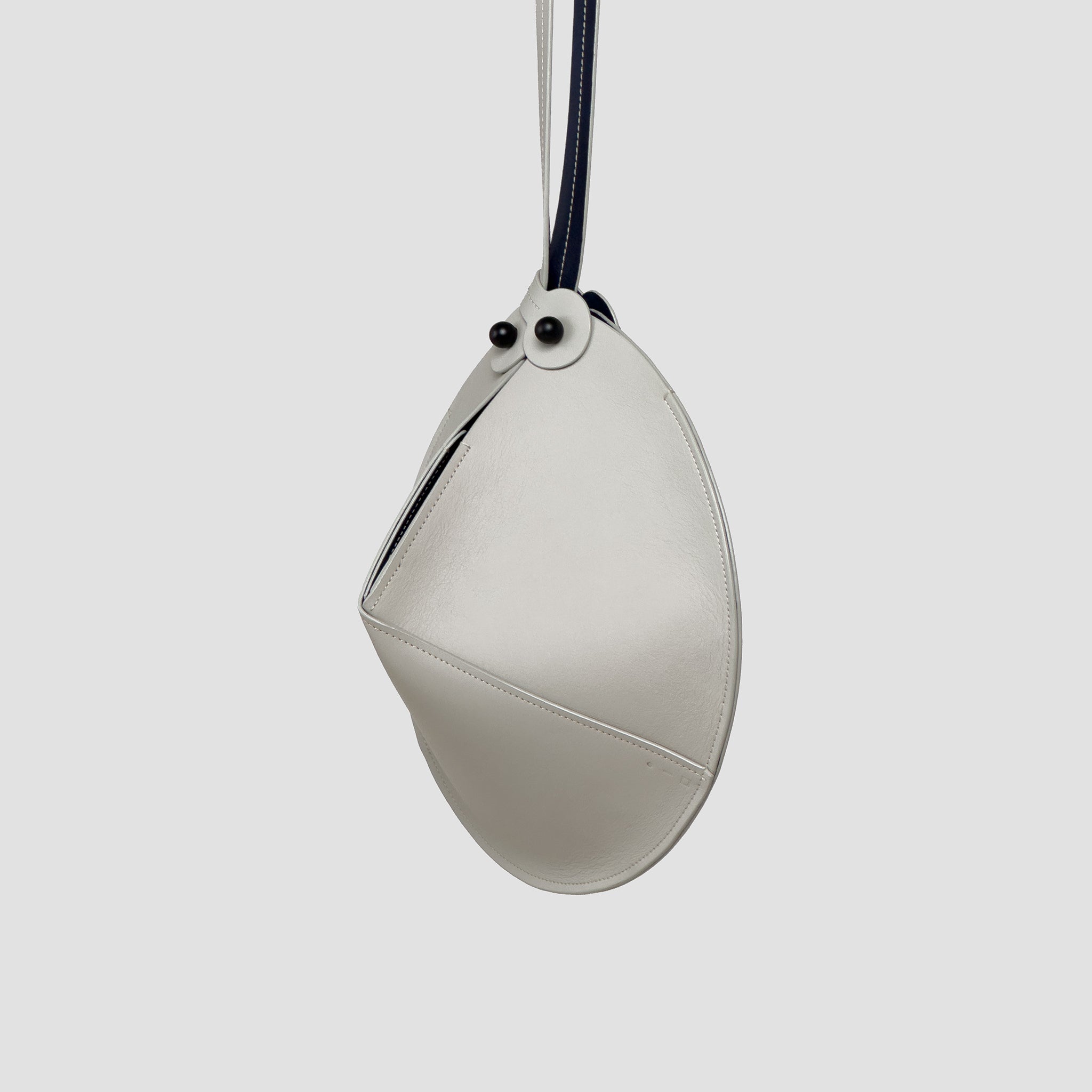 011 Totem - Moonstone
