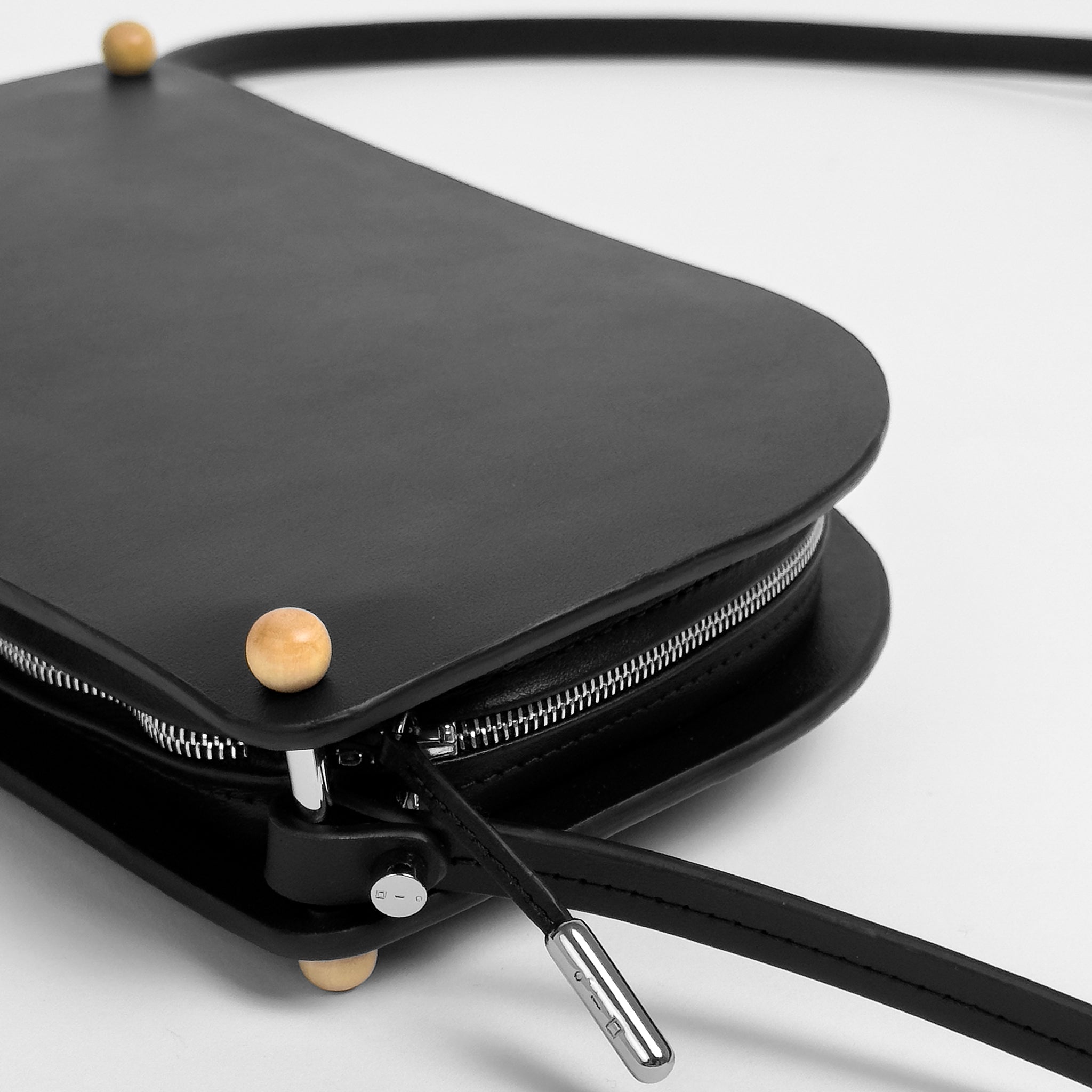 009 Panini - Black
